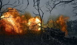Lokalni zvaničnici: Veliki požar u skladištu nafte u ruskoj oblasti na granici s Ukrajinom