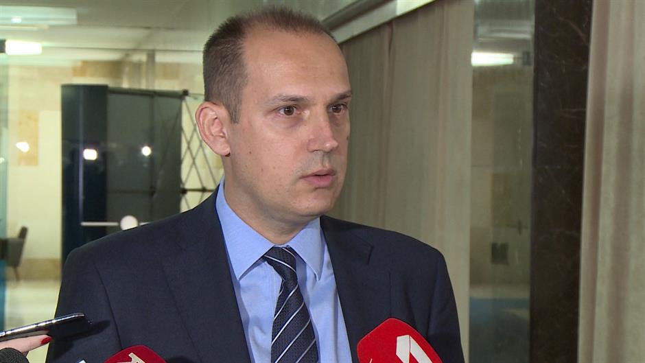 Lončar: Učinili smo sve da rešimo problem Dragiše Mišovića