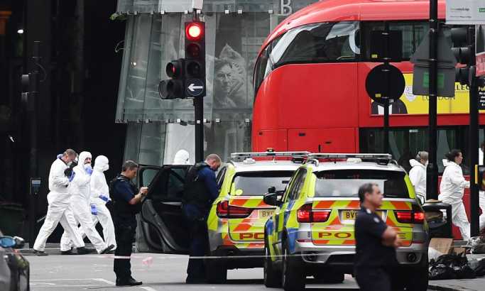 London: Uhapšen muškarac koji je pretio bombom