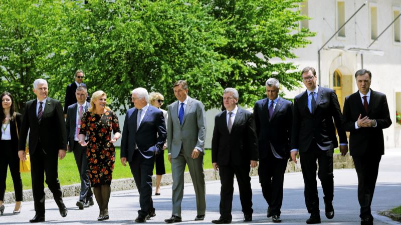 Londonski institut: Balkanu ne preti rat, već autokrate na koje Zapad žmuri