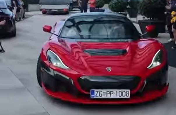 Luka Dončić se počastio automobilom od dva miliona evra