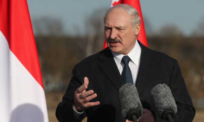 Lukašenko: Amerika pokušava da istuče Tursku zbog S-400