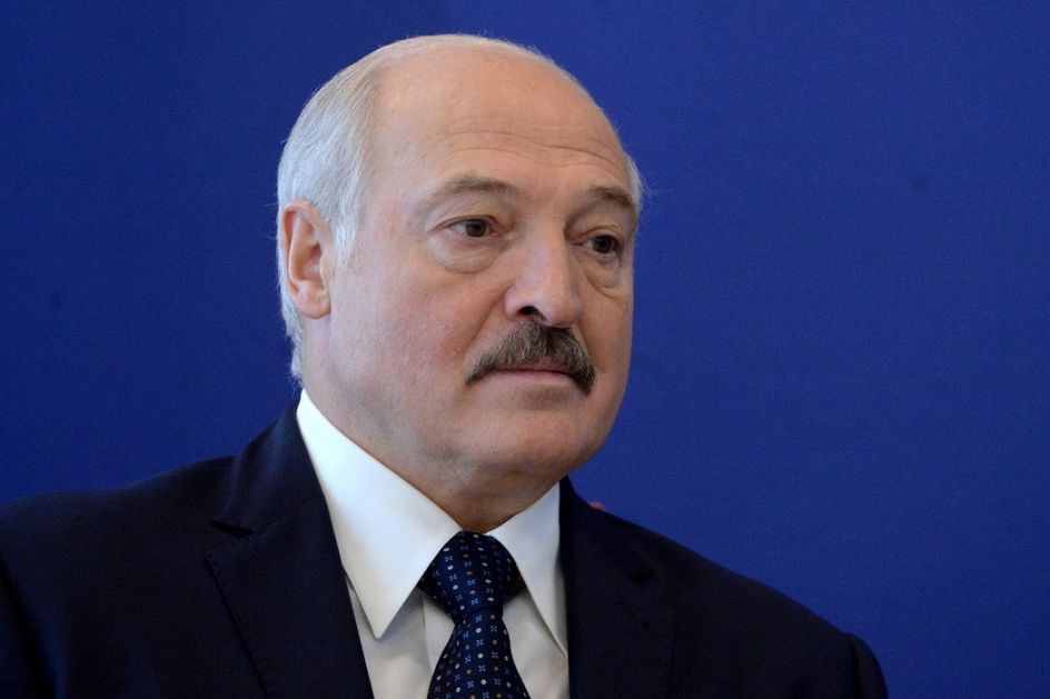 Lukašenko: Svetske sile bi da preoblikuju svet uz pomoć psihoze koronavirusa