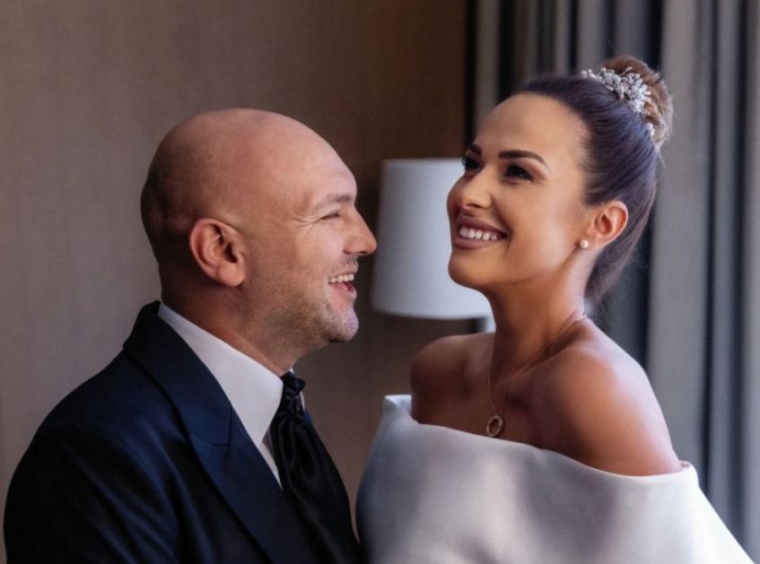 Luksuz dostojan Šaulića: Mihajlo i Marina otvorili vrata raskošnog stana u Cirihu FOTO