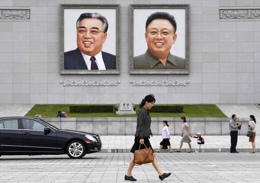MAJCI IZ SEVERNE KOREJE PRETI DUGOGODIŠNJI ZATVOR: Iz stravičnog požara spasla svoju decu, umesto portreta lidera zemlje