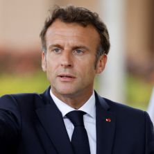 MAKRON ZABIO NOŽ U LEĐA AMERICI? Francuski predsednik želi da Evropa postane nezavisnija: Postaćemo treći pol u odnosu na Kinu i SAD