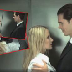 MANIJAČE JEDAN Zaglavio se u liftu sa se*si plavušom! Ona počela da se SKIDA, a on je GAZIO (VIDEO)