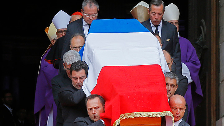 MEĐUNARODNI OPROŠTAJ OD ŽAKA ŠIRAKA! Bivšeg francuskog predsednika ispratilo 80 svetskih zvaničnika, a među njima Putin i Brnabić