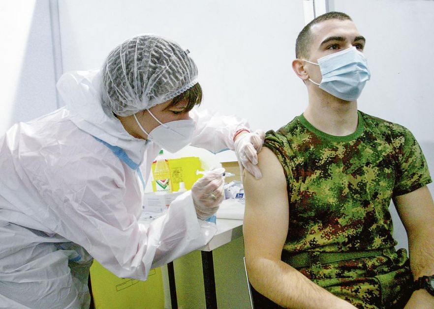 MENJAMO BUDUĆNOST: Srbija treća na svetu počela masovnu imunizaciju