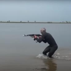 METAK iz ledene vode: Ovako vežbaju RUSKI SNAJPERISTI (VIDEO)