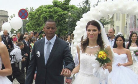 MLADENCI SE SKUPILI U BEOGRADU: Prešao okean da se oženi Srpkinjom