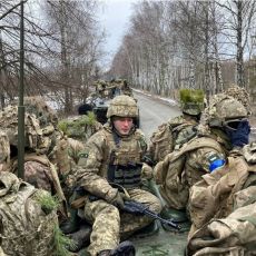 MOĆNA NATO DRŽAVA PRISKOČILA UKRAJINCIMA U POMOĆ: Stigli mitraljezi, puške i silna vojna oprema