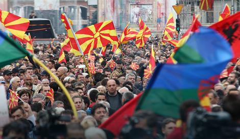 MOGUĆE SANKCIJE EU Opasnost u Makedoniji veća nego ikad