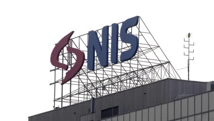 MOL i Gaspromnjeft postigli dogovor o kuporpodaji ruskog udela u Naftnoj industriji Srbije