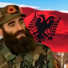 MORAJU DA SHVATE DA JE OVO SRBIJA! Albanci u Bujanovcu besramno slave KRVAVOG TERORISTU kapetana Lešija
