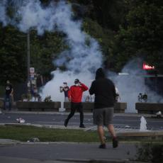 MUP Srbije: Nismo ispalili nijedan suzavac, to je delo demonstranata