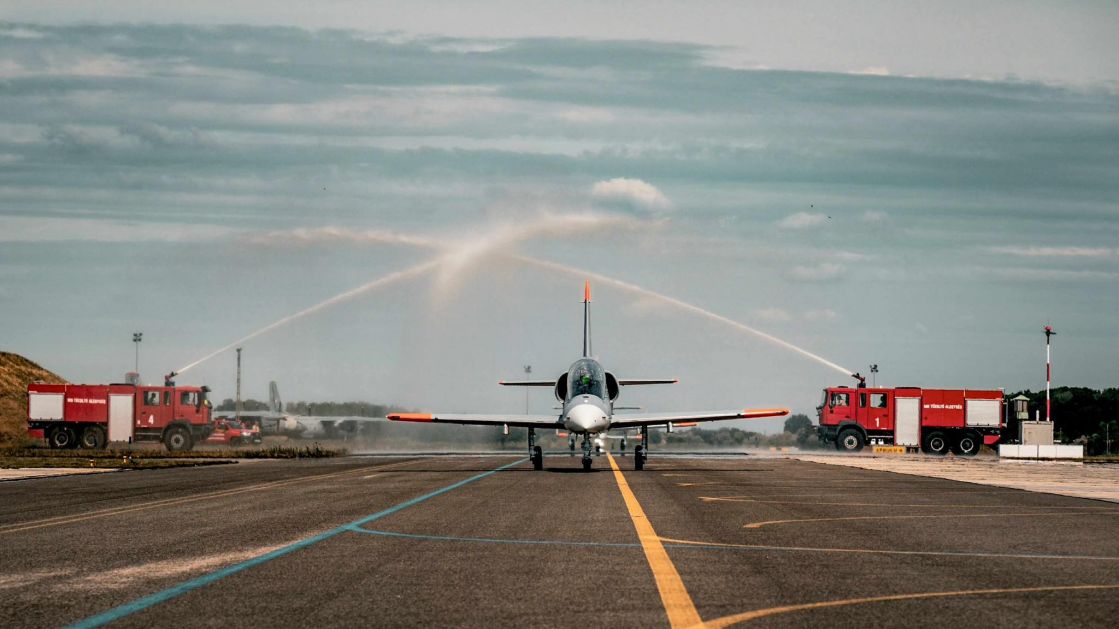 Mađarskoj isporučeni prvi mlazni trenažni avioni L-39 Skyfox