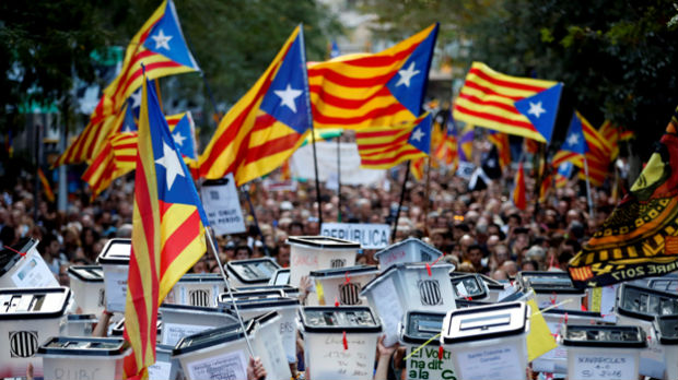 Madrid: Samouprava Katalonije da, nezavisnost ne