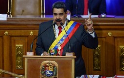 
					Maduro: Kakva radost videti Maradonu u Karakasu 
					
									