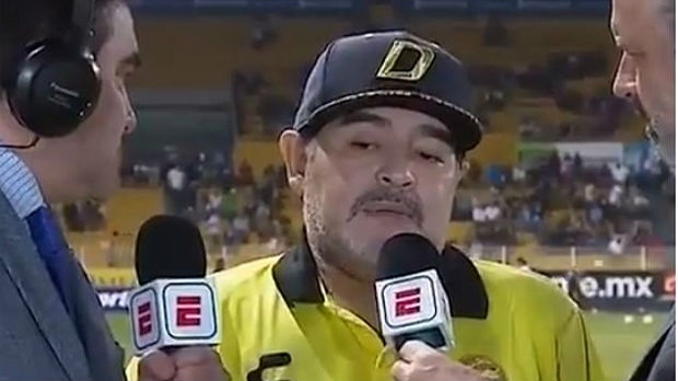 Magija televizije, Maradona ostao bez teksta