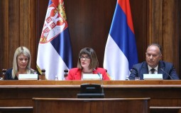 
					Maja Gojković zamerila Trivanu što nije došao da podnese izveštaj o radu svog ministarstva 
					
									