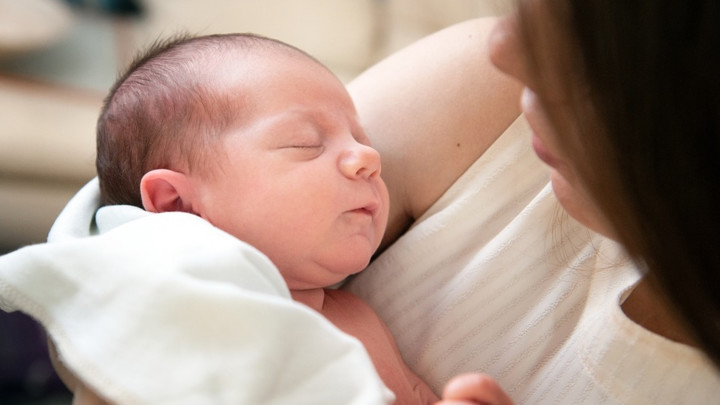 Majčino mleko presudno za razvoj čula ukusa bebe