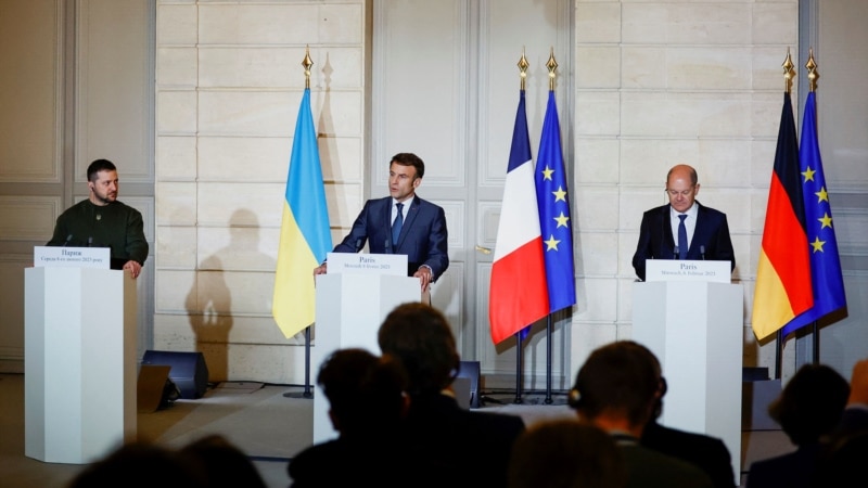 Makron: Francuska čvrsto stoji uz Ukrajinu