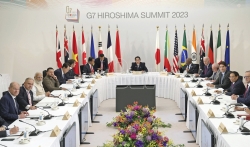 Makron: Prisustvo Zelenskog na samitu G7 u Hirošimi doprinosi izgradnji mira