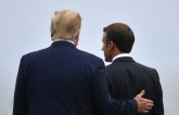 Makron i Tramp se sastali na improvizovanom ručku uoči samita G7