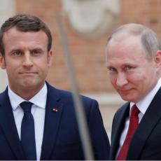 Makron prihvatio Putinov poziv: Sledeće godine francuski lider u Rusiji 