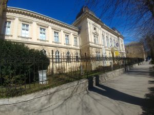 Mala škola tapiserije namenjena starijom sugrađanima u Muzeju Vojvodine