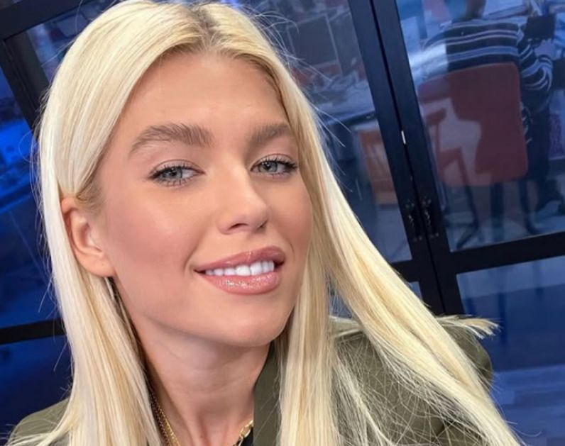 Mali Đokovic ima dve godine i već je džentlmen: Prelepo rođendansko iznenađenje za mamu