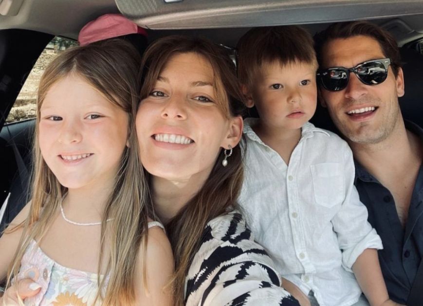 Mali Lazar Benčina proslavio četvrti rođendan: Pogledajte samo taj stajling, Tamarin i Petrov sin već je postao zvezda Instagrama (FOTO)