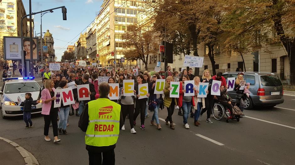 Mame su zakon: Protest u Nišu, bez obeležja stranaka