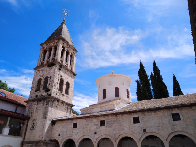 Manastir Krka, svetionik pravoslavlja u Dalmaciji FOTO
