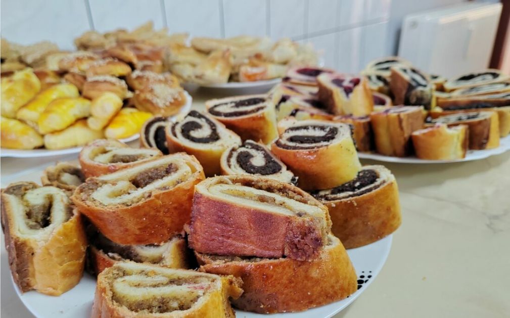 Manifestacija  Kolači naših baka u Pećincima
