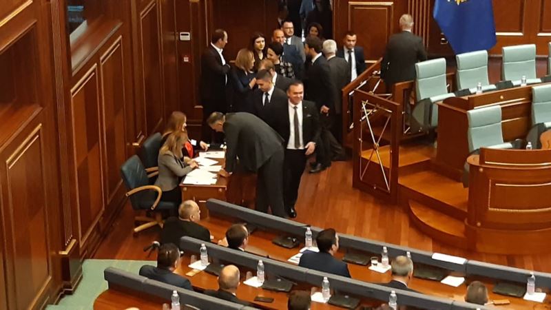 Manjinska vlada ili novi izbori na Kosovu