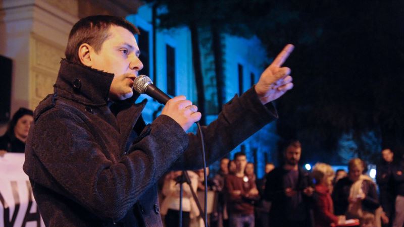 Marčelo u Kragujevcu: Vučić ne može nikog nazivati fašistom