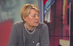 
					Marija Bogdanović: Sistem puca po šavovima, načet je protestima 
					
									