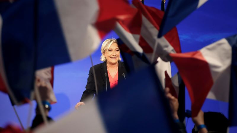 Marin Le Pen optužena za zloupotrebu