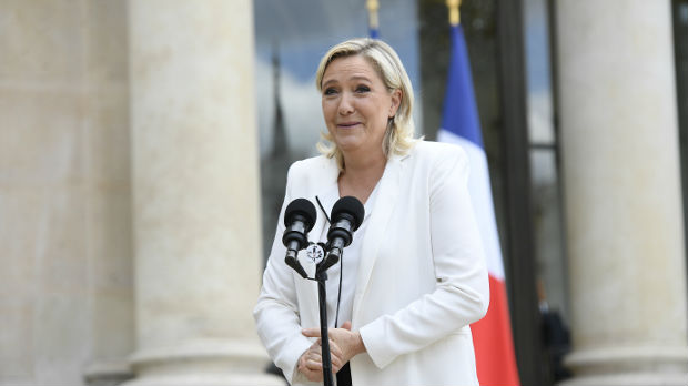 Marin le Pen: Ako pobedim, organizovaću referendum o izlasku iz EU