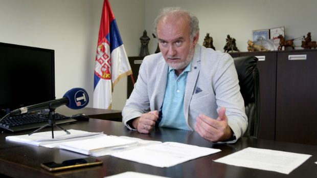 Novi Poverenik Marinović: Ne želim da upadnem u zamku politike