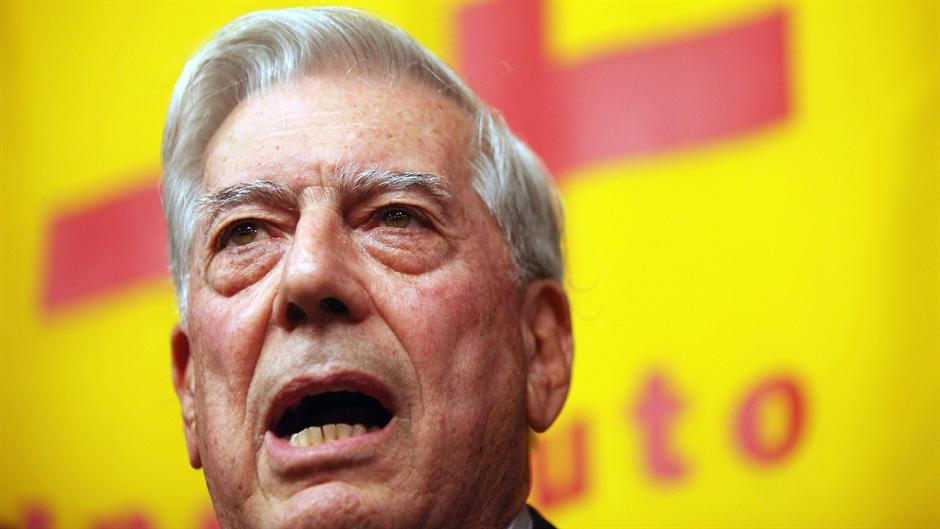 Mario Vargas Ljosa ljut zbog Katalonije, dao ostavku!