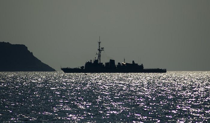 Marokanska mornarica pucala na brod s migrantima