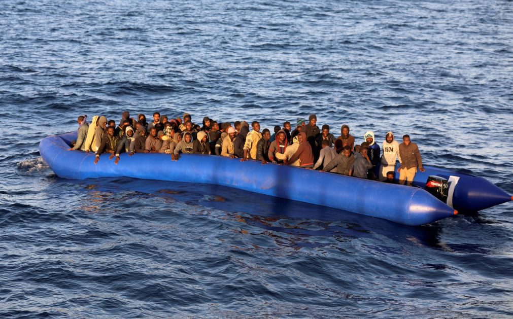 Marokanska mornarica pucala u brod s migrantima