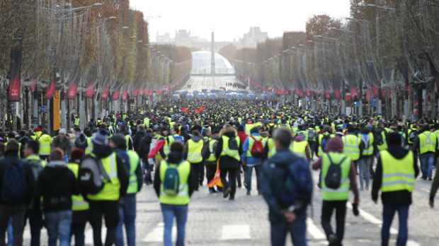 Protesti u Francuskoj – manji broj demonstranta na ulicama, uhapšeno 1.150 ljudi