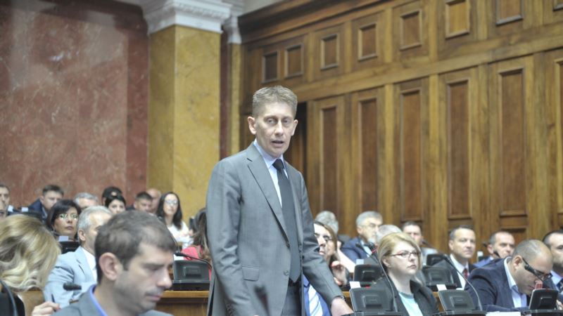 Martinović: SNS podnela Predlog zakona o snižavanju cenzusa 