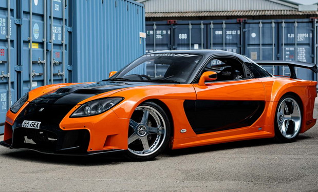 Mazda RX-7 iz filma Tokyo Drift prodata za 1,2 miliona dolara