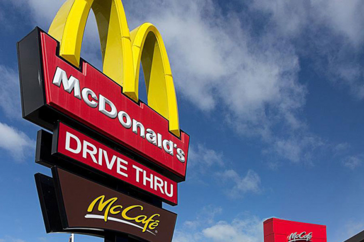 McDonalds se bori da zadrži kupce u SAD