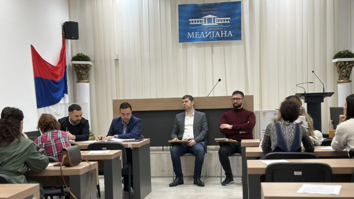 Medijana zvanično formirala opštinske savete roditelja osnovnih i srednjih škola